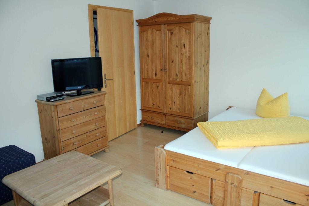Chasa Vaidum Apartment Samnaun Room photo