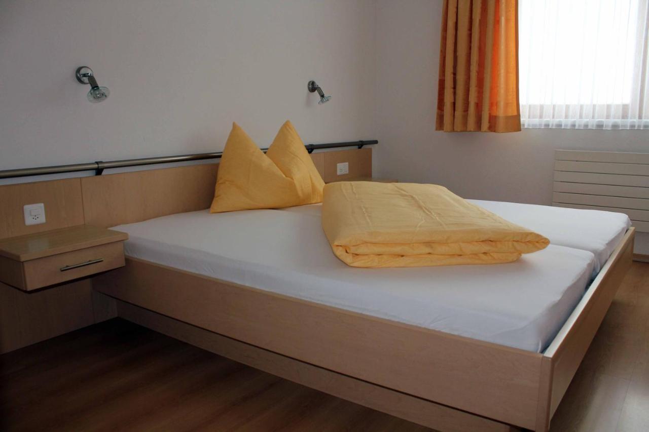 Chasa Vaidum Apartment Samnaun Room photo